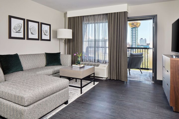 Cumberland House Knoxville Tapestry Collection by Hilton