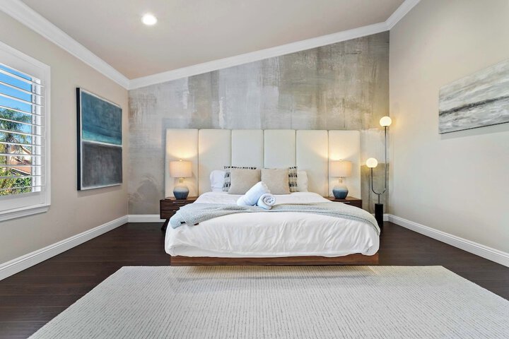 Luxury Pool Home w Theater Games & Mountain View