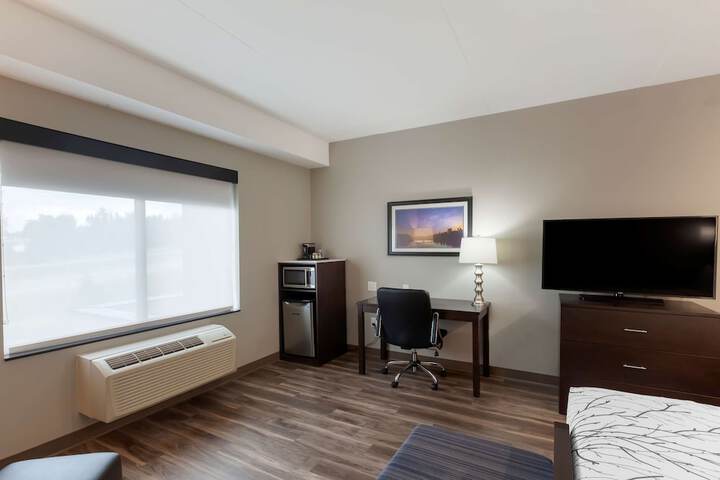 Room 18 of 53
