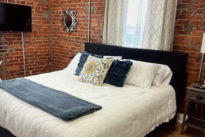 Brickhouse Loft Boutique Hotel