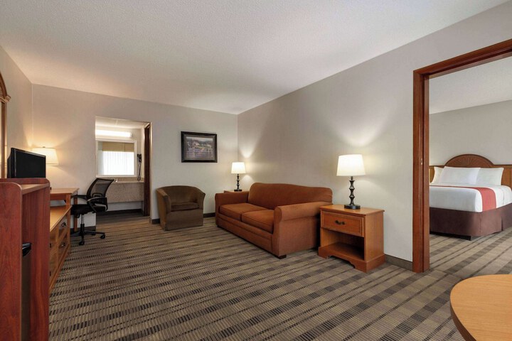 Room 40 of 56