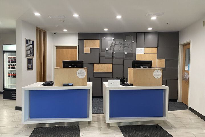 Holiday Inn Express Hotel & Suites Logansport by IHG