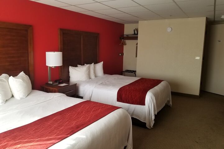 Room 19 of 32