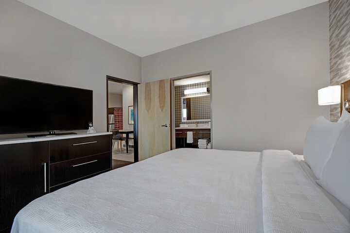 Room 17 of 45
