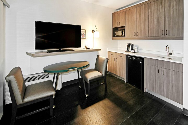 Room 45 of 155