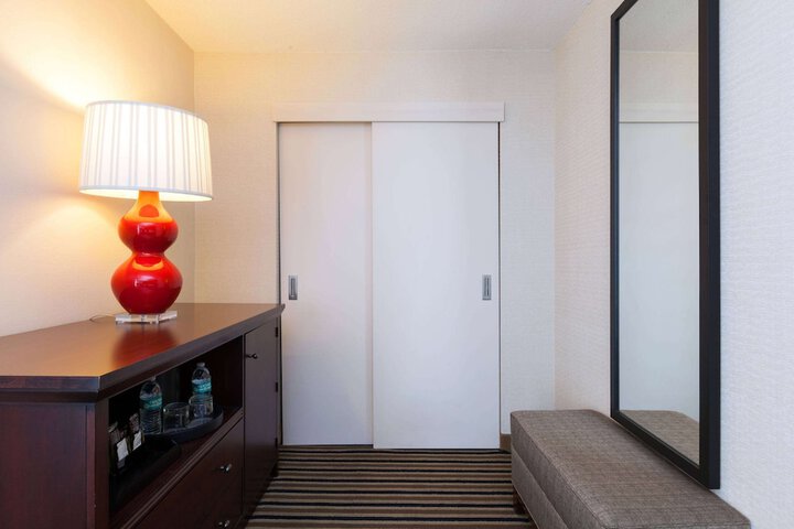 Room 12 of 47