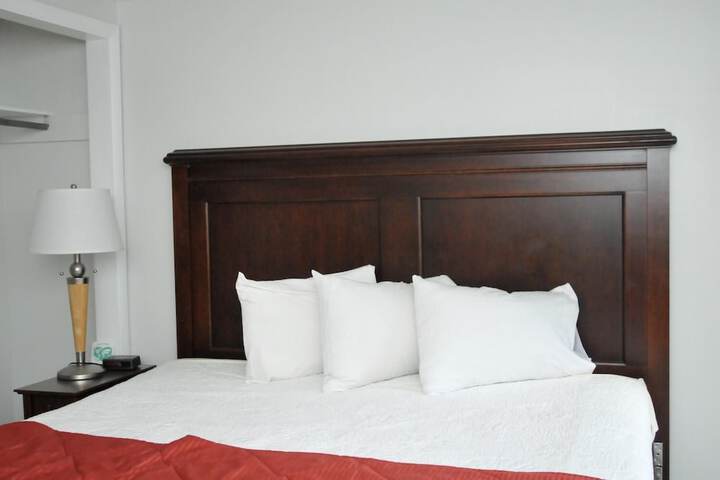 Room 17 of 36