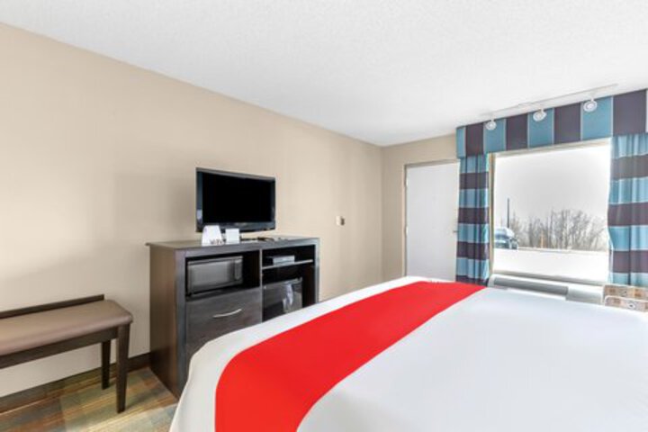 Room 82 of 140