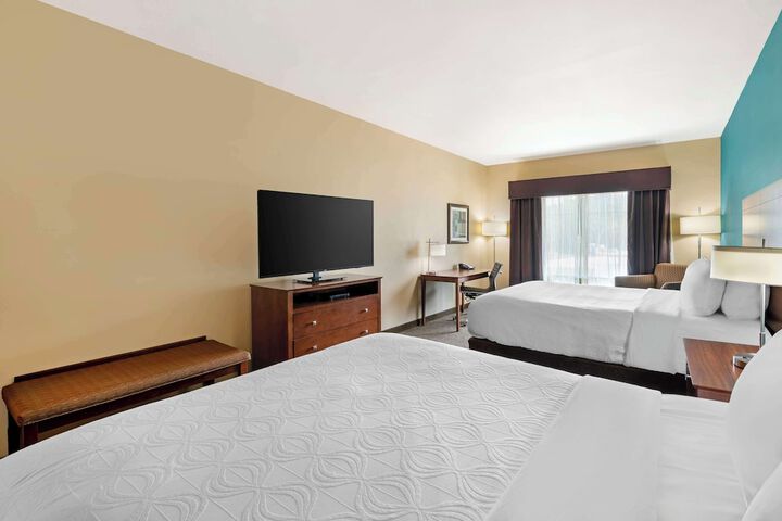 Room 37 of 53