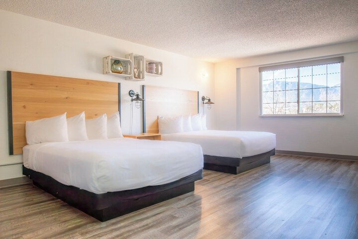 SCP WildFree Colorado Springs Trademark by Wyndham