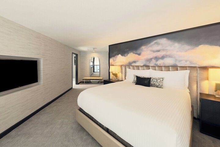Loews Miami Beach Hotel – South Beach