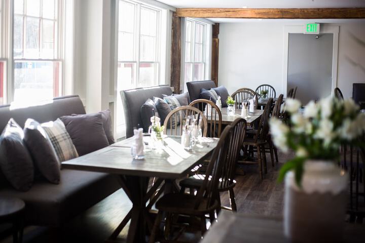 Mountain Meadows Lodge