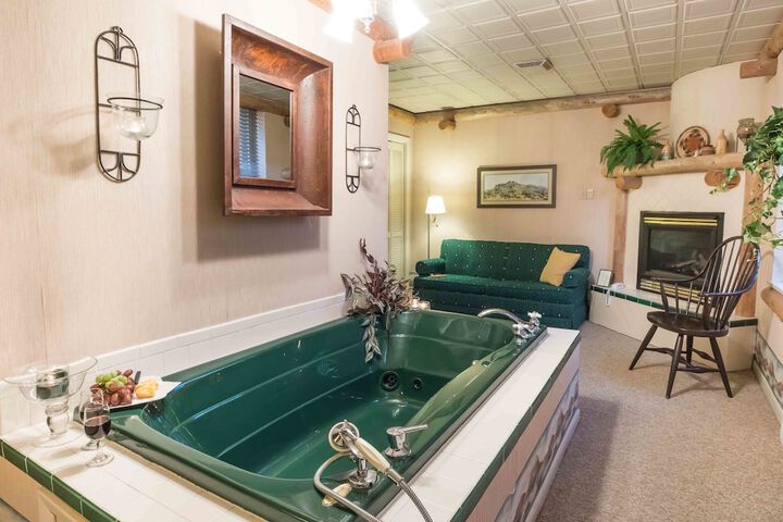 Hot Tub 44 of 54