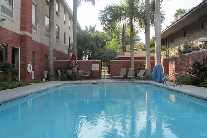 Pool 14 of 47