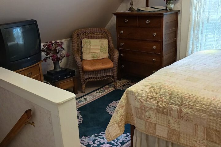 Room 16 of 47