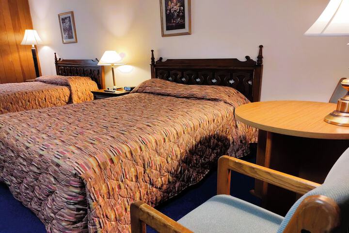 Room 21 of 49