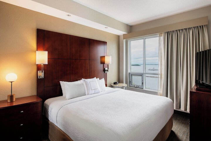 Residence Inn by Marriott Kingston Waters Edge