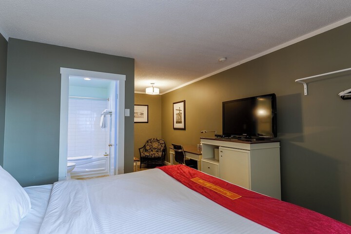 Room 40 of 51