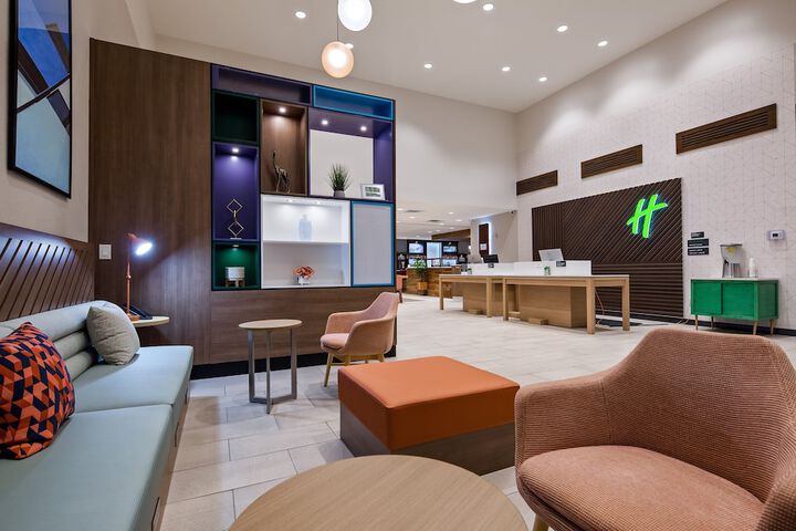 Hotel 4 of 56
