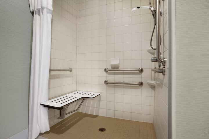 Room 8 of 29