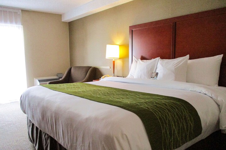 Room 10 of 41