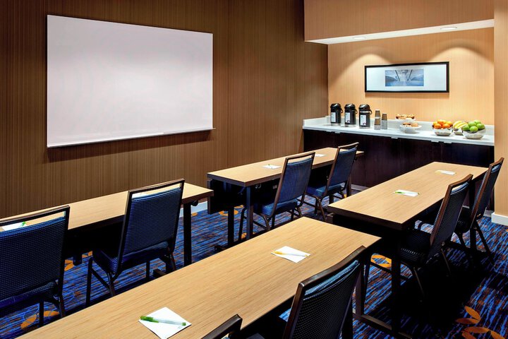 Courtyard by Marriott Parsippany