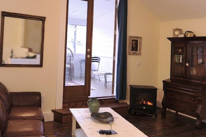 Room 18 of 24