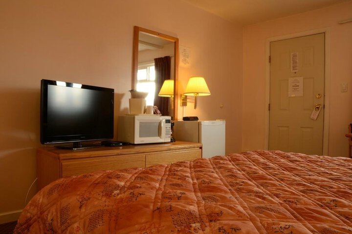 ECONOMY INN