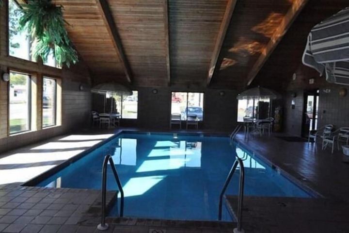 Pool 3 of 24