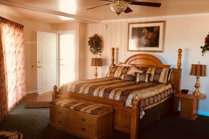 Room 18 of 39