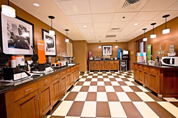 Hampton Inn & Suites Jacksonville
