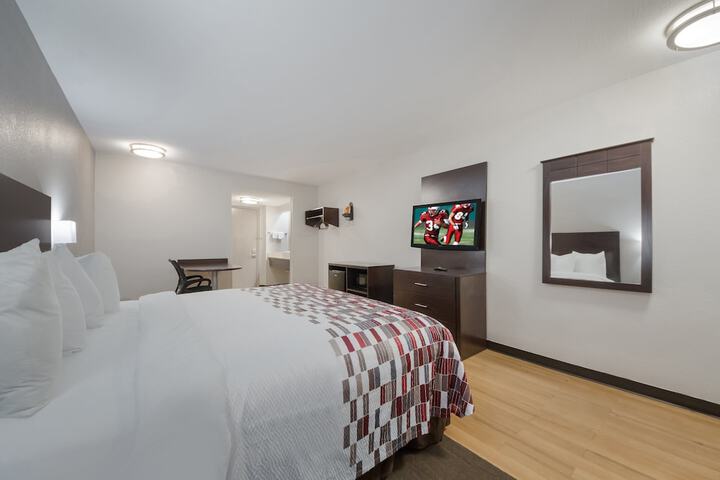 Room 17 of 30