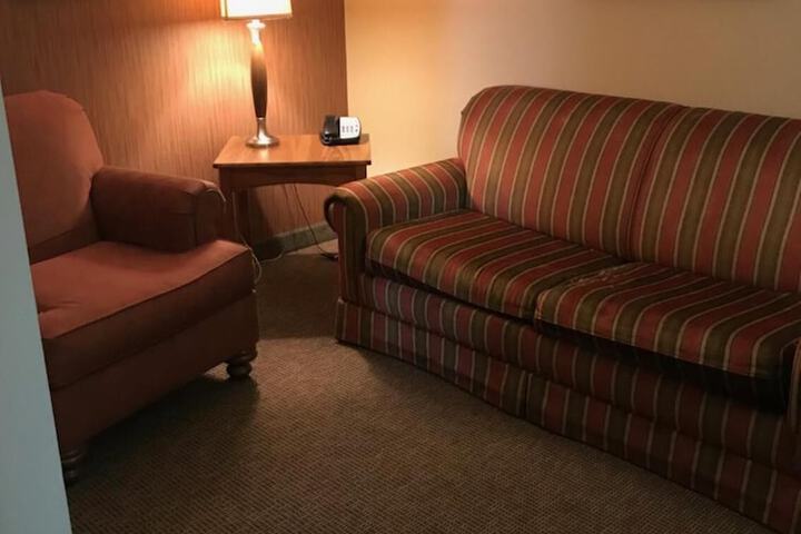 Randolph Inn and Suites