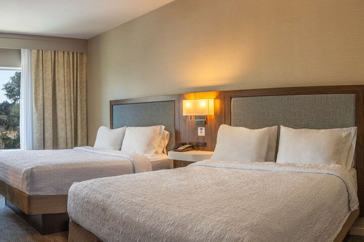 Room 40 of 56