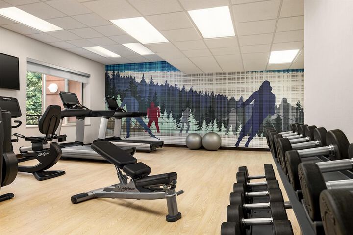 Hyatt Place Keystone / Dillon