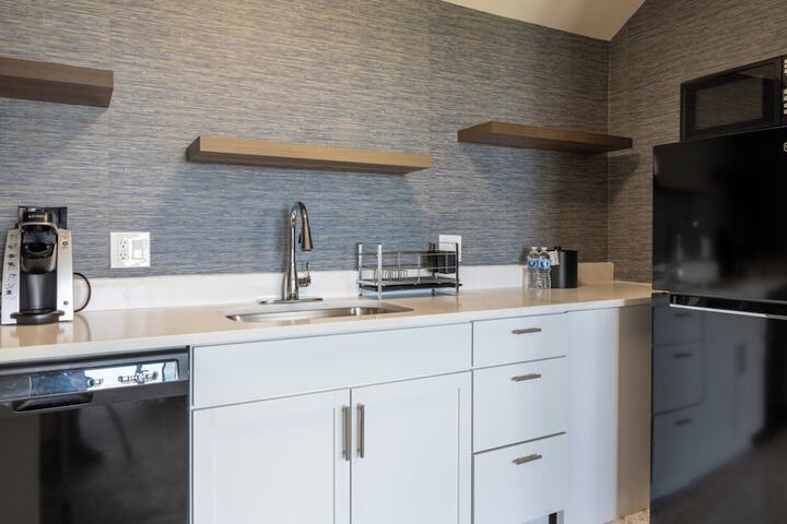 Ogunquit River Inn & Suites