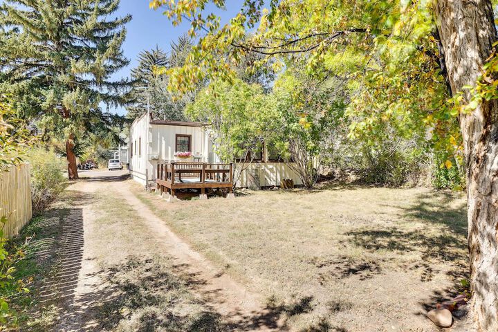 Cottage w / Furnished Deck: 1 Mi to Dtwn Craig!
