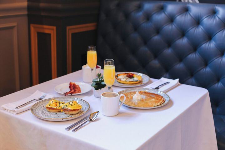 Breakfast/Coffee Service 87 of 103