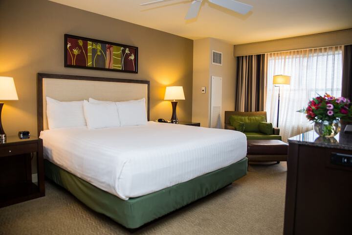 Isle Casino Hotel Bettendorf - a Caesars Rewards Destination