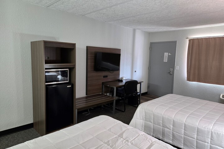 Room 20 of 23