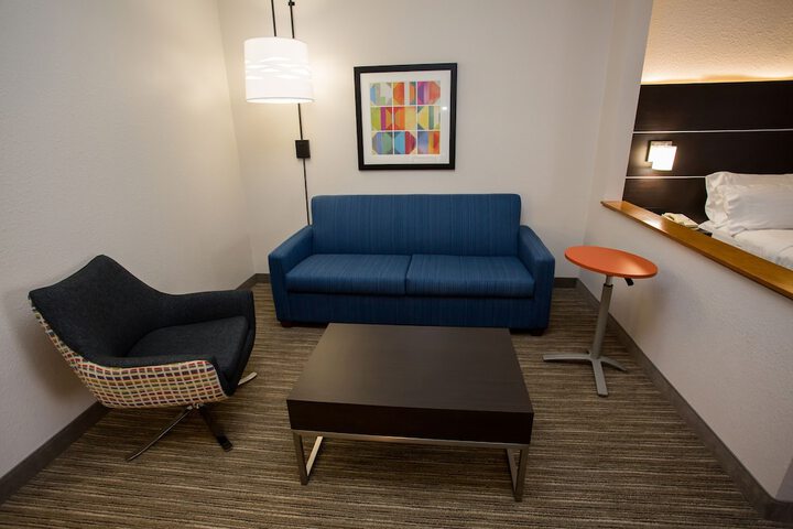 Room 30 of 75