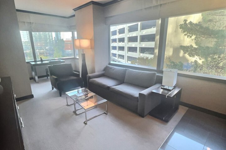 Room 34 of 124