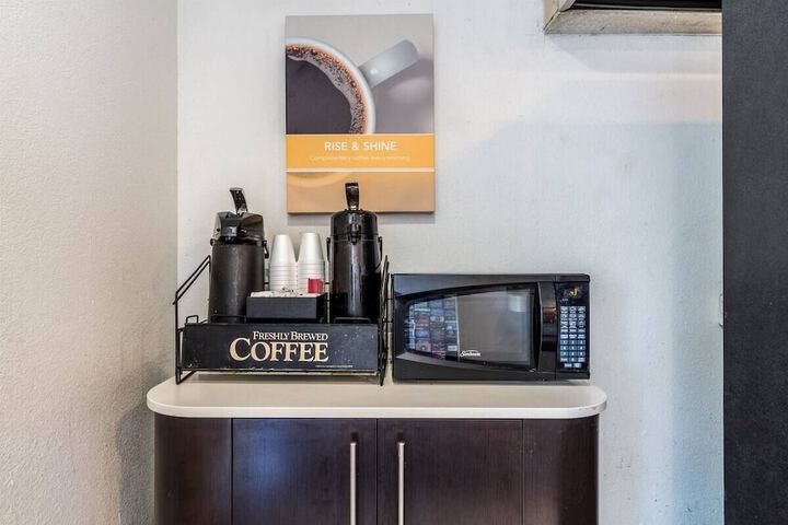 Motel 6 Garland TX - Northeast Dallas