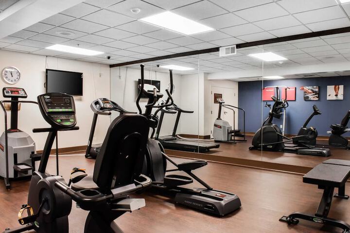 Comfort Suites Downtown Carlisle