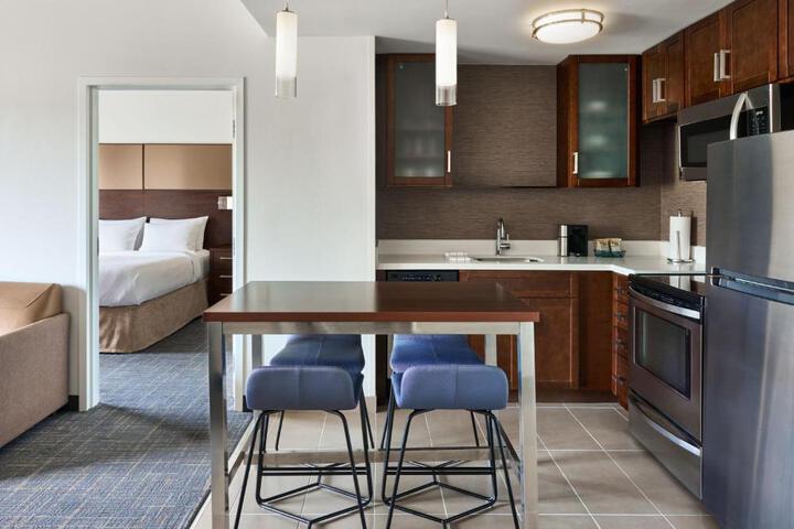 Residence Inn by Marriott Nashville SE / Murfreesboro