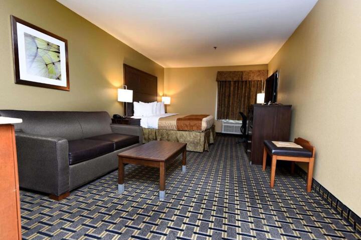 Room 19 of 29