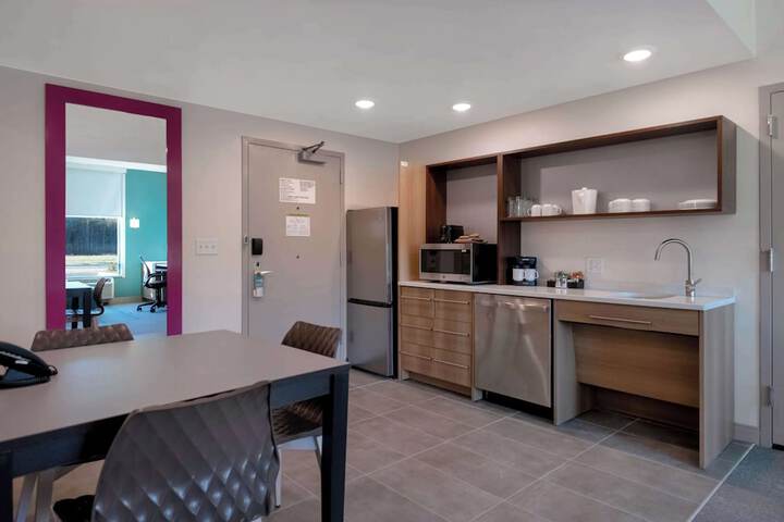 Home2 Suites by Hilton Savannah I95 North