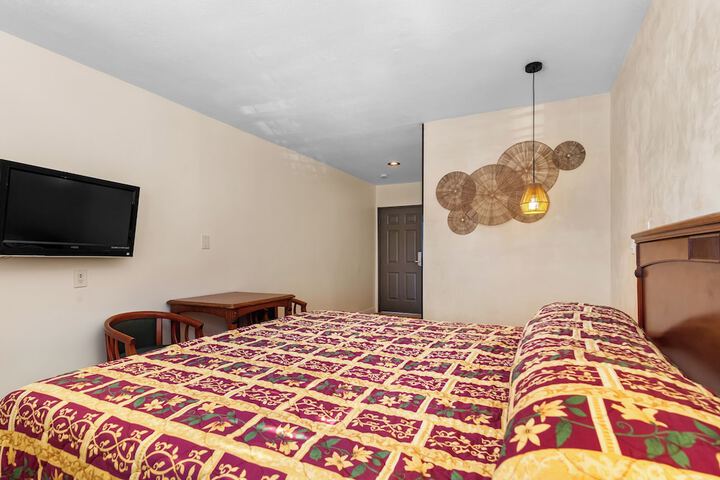 Room 26 of 67