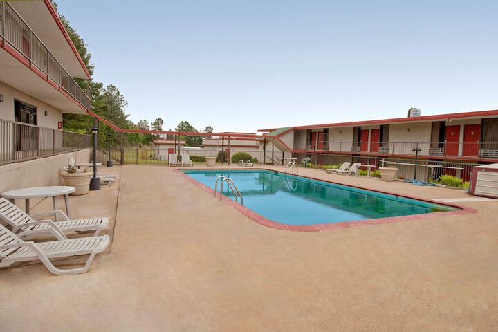 Pool 3 of 16