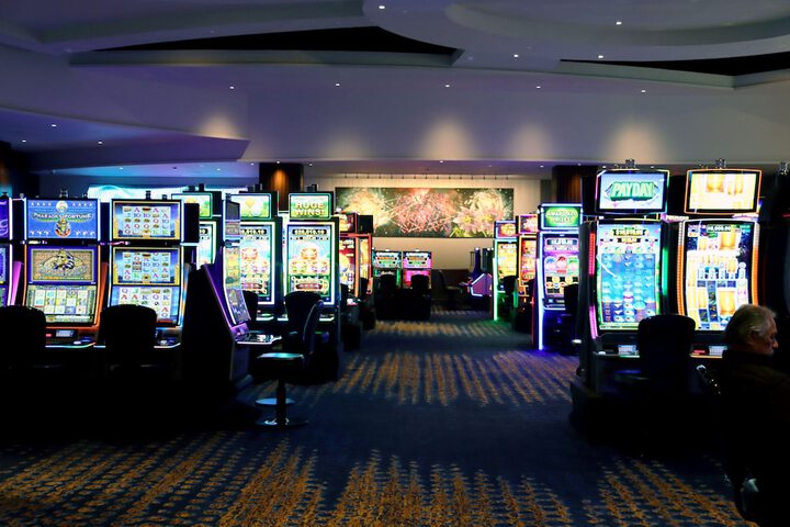 Entertainment 93 of 94